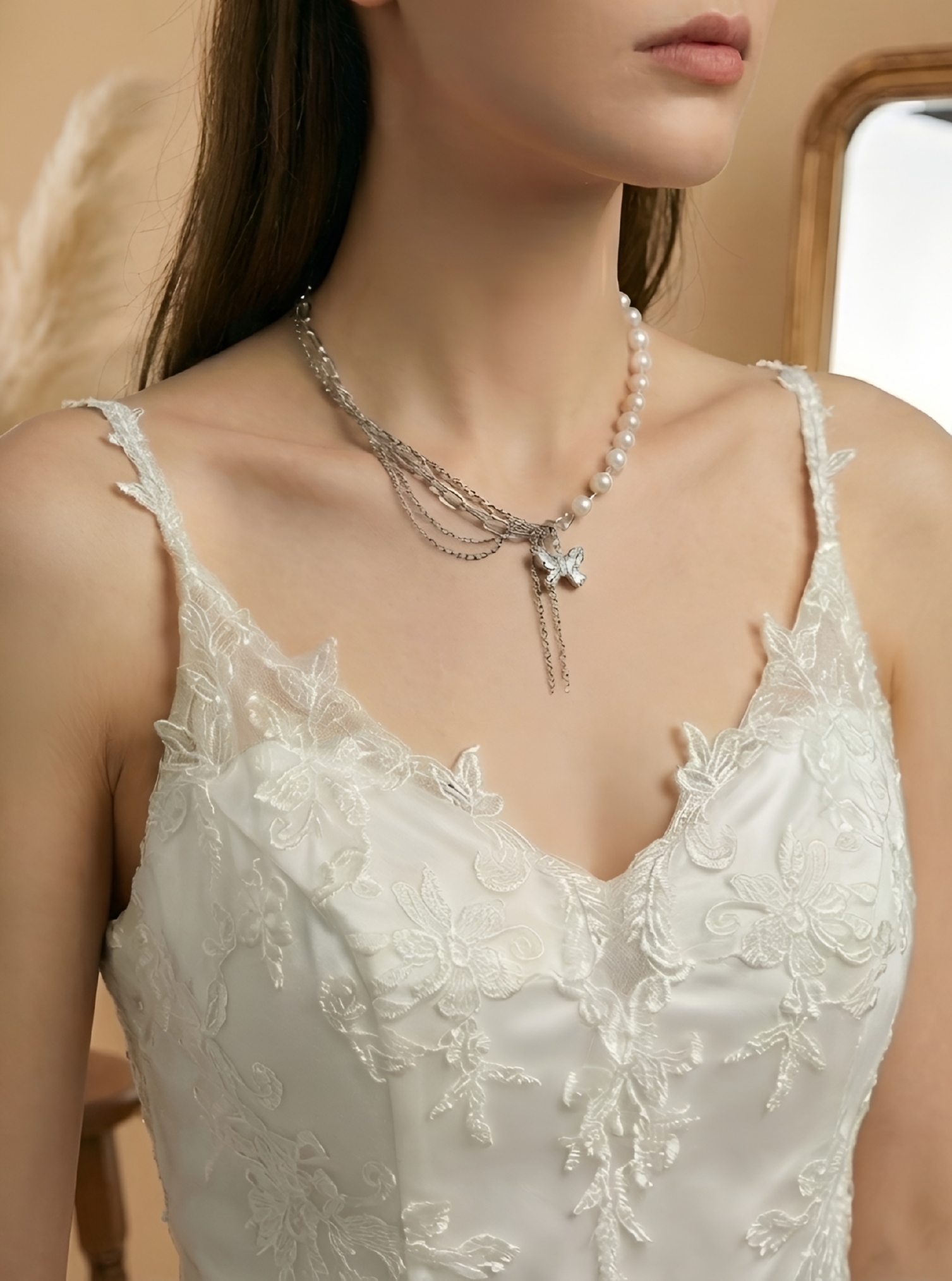 Regal Pearl Choker